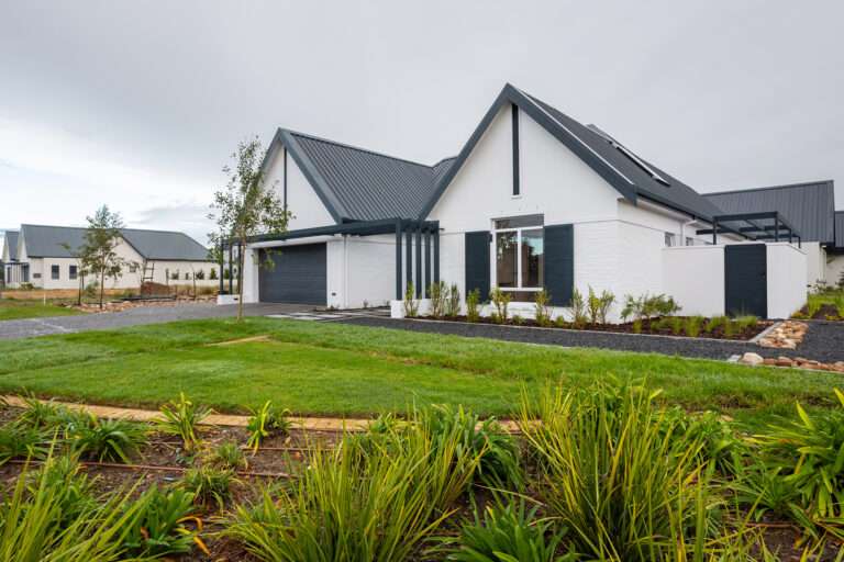 1208 Val de Vie