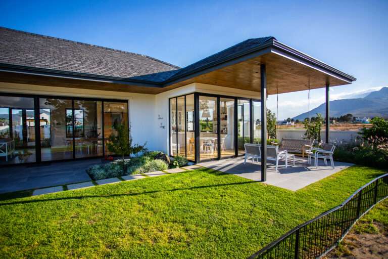 1213 Val de Vie